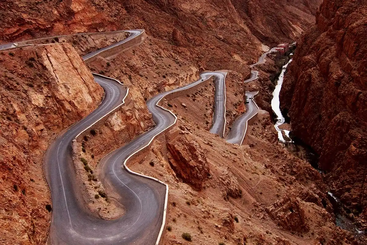 LES MEILLEURS ROUTES PANORAMIQUES AUTOUR DE OUARZAZATE